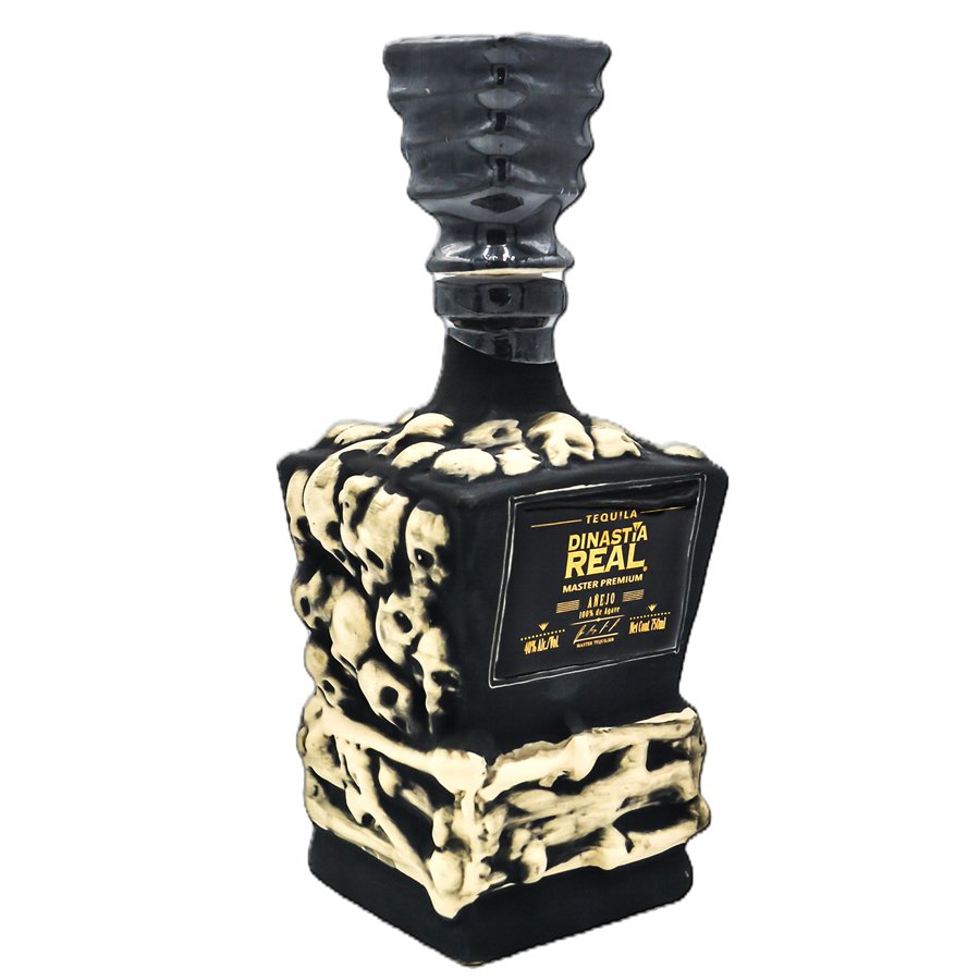 Master Premium Añejo Tequila 100% De Agave (Craneo Ceramic Bottle)